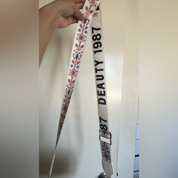 Fashion Purse - Picture 4 of 8